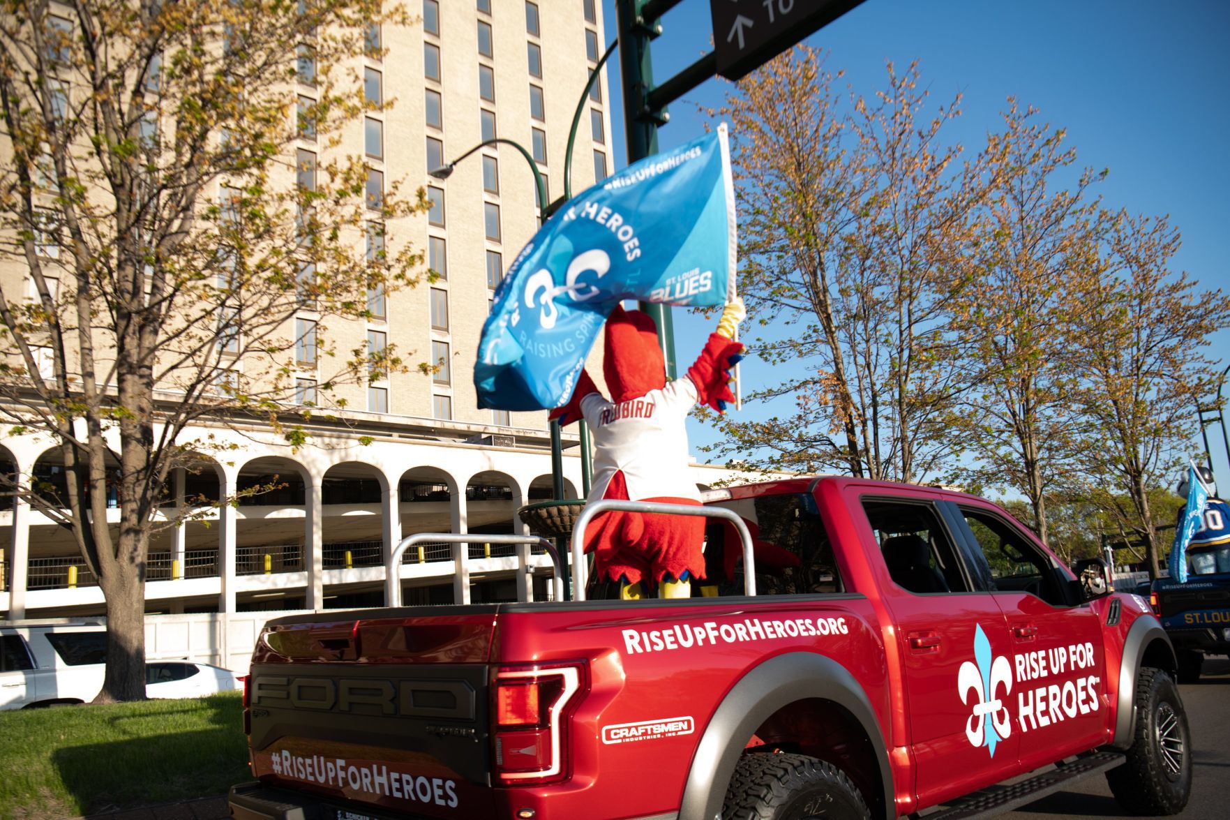 Rise Up for Heroes 'CAREavan'